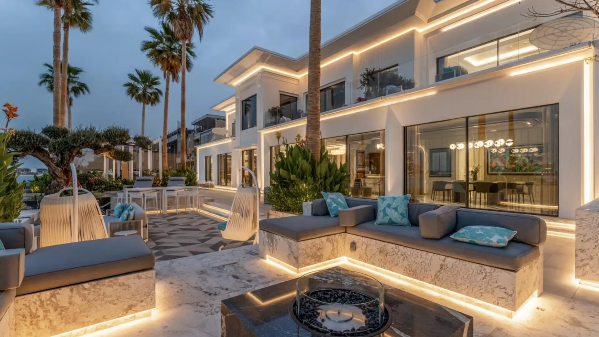 Palm Jumeirah villas for sale